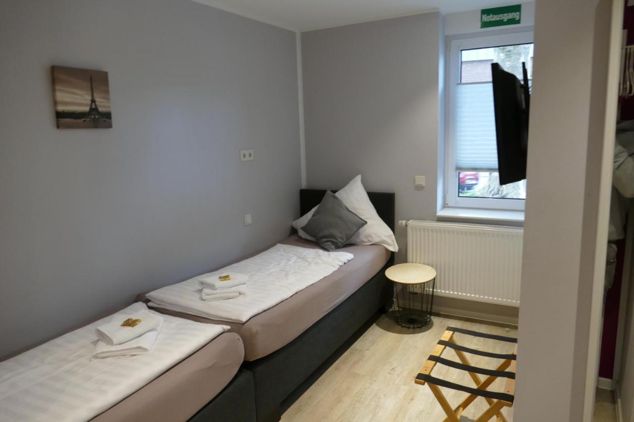Pension Soelde Ug Dortmund Esterno foto