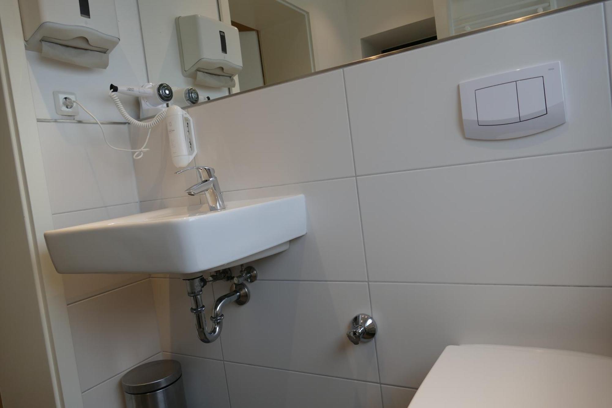 Pension Soelde Ug Dortmund Esterno foto
