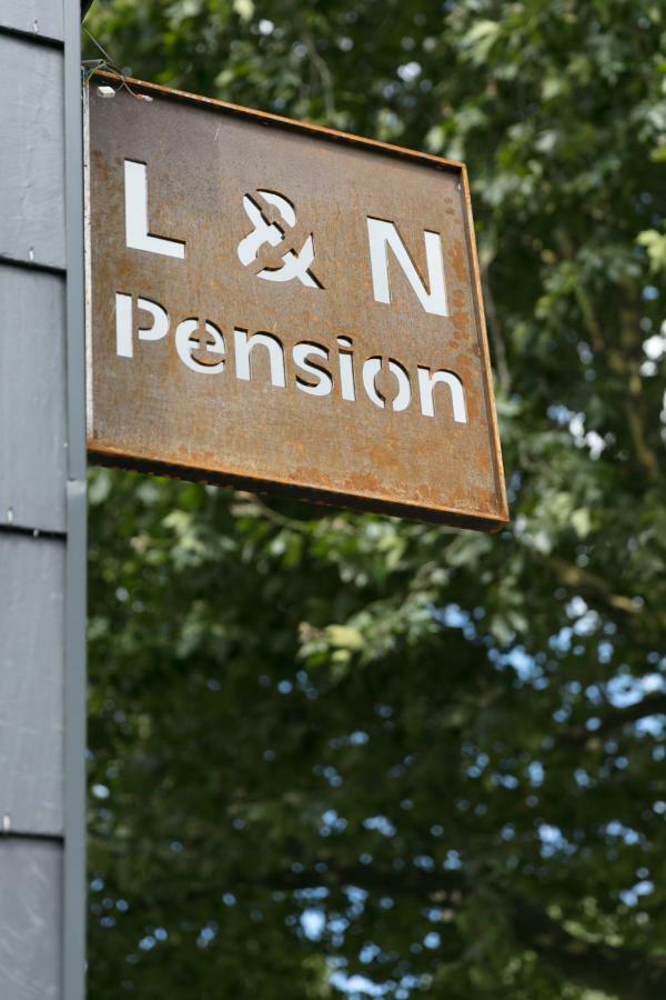 Pension Soelde Ug Dortmund Esterno foto